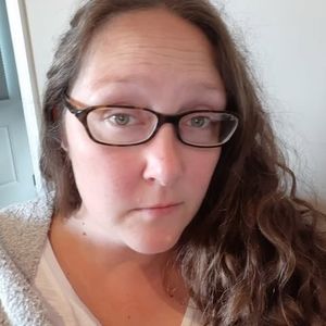 Meet your Posher, Leanne